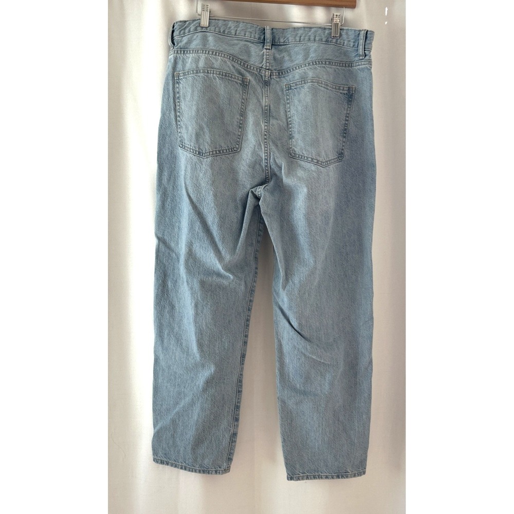 Uniqlo Jeans Womens 32 Relaxed Tapered Mid Rise Light Wash Kaihara Denim 426284 - Picture 3 of 8